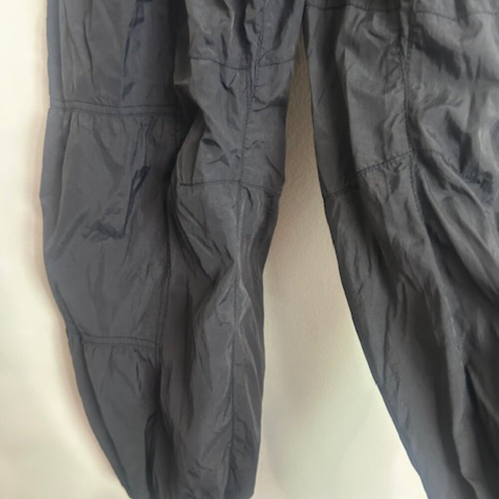 Free People Movement Set Me Free Nylon Light Weight Water Resistant Onesie NEW - Picture 8 of 16